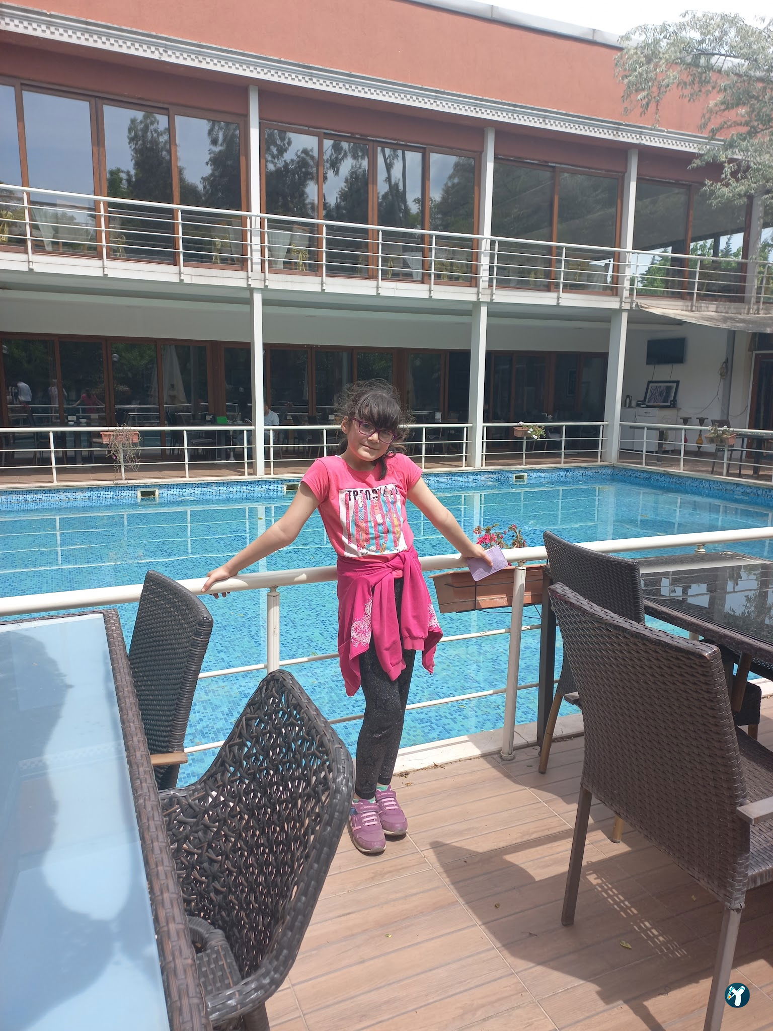Tarçın Bistro Cafe