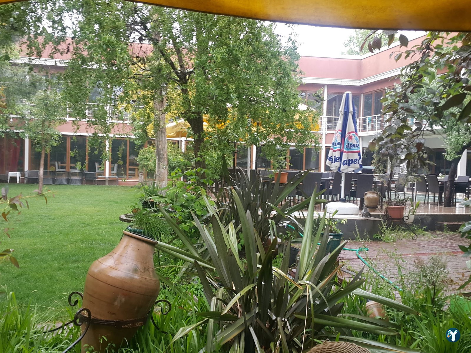 Tarçın Bistro Cafe