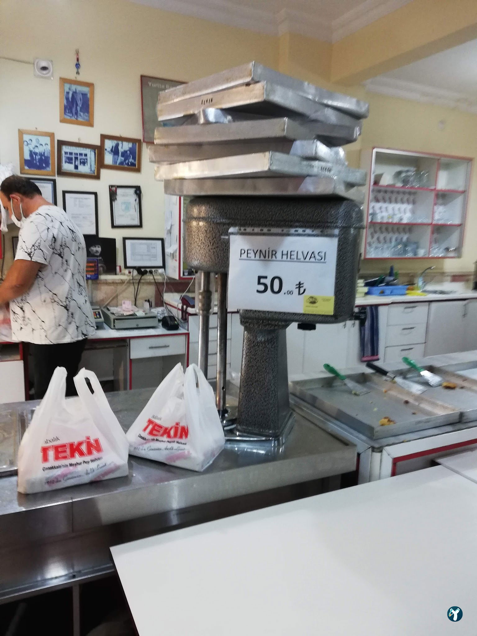Babalik Teki̇n Peyni̇r Helvacisi
