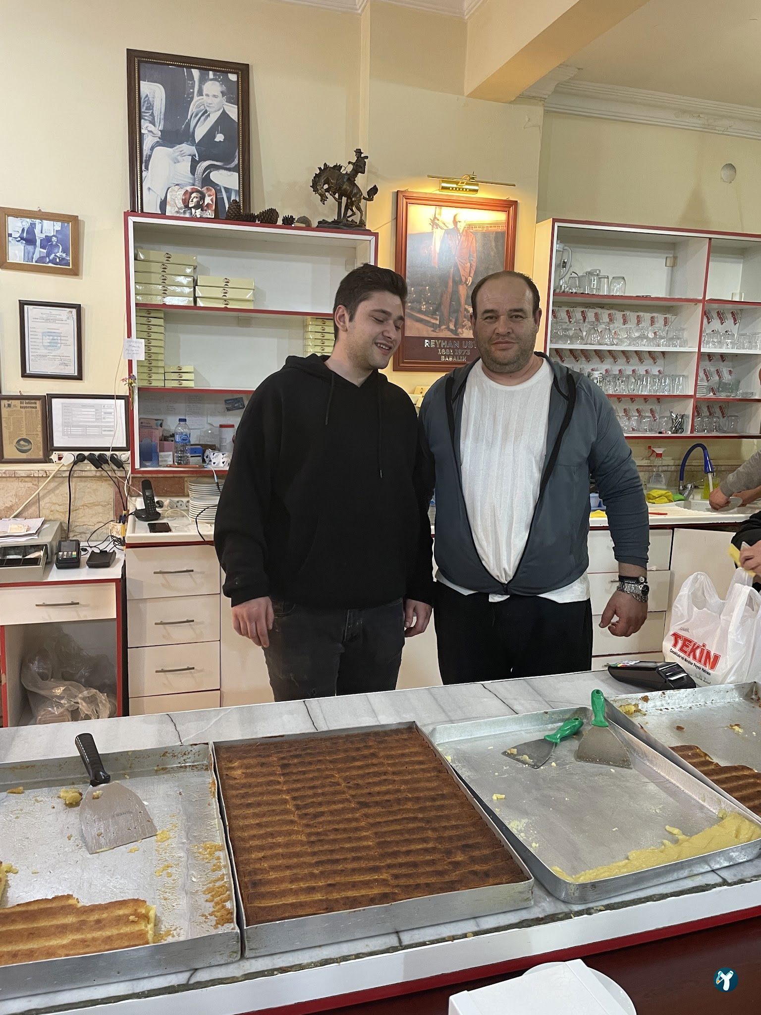 Babalik Teki̇n Peyni̇r Helvacisi