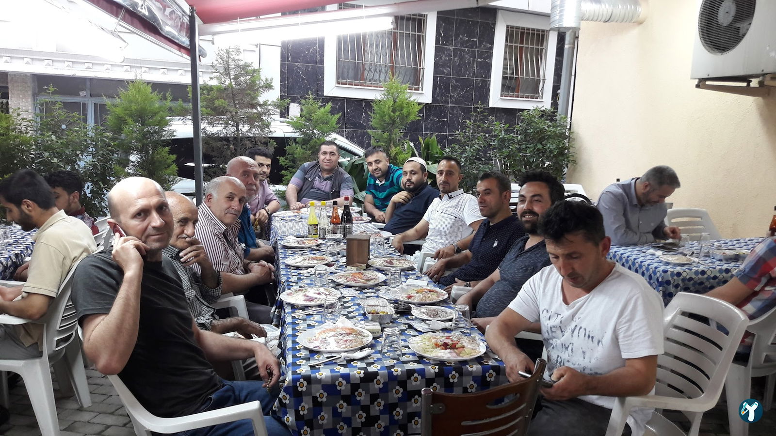 Öğüt Kol Köfte Salonu
