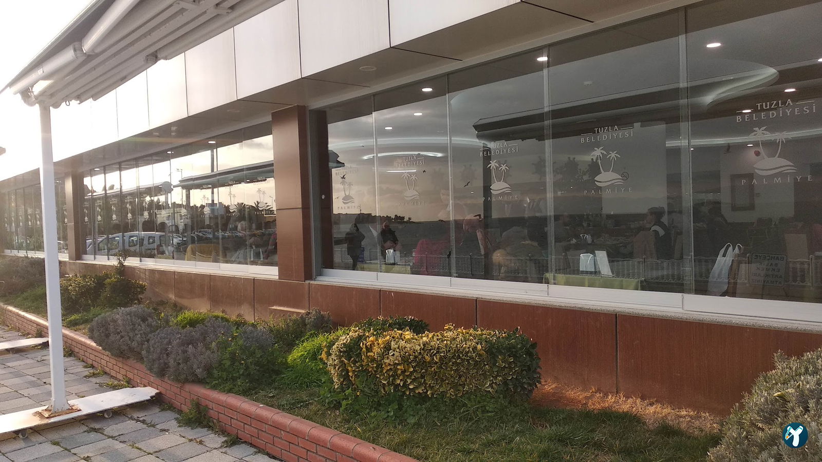 Tuzla Belediyesi | Yakamoz Balık Evi Sosyal Tesisleri