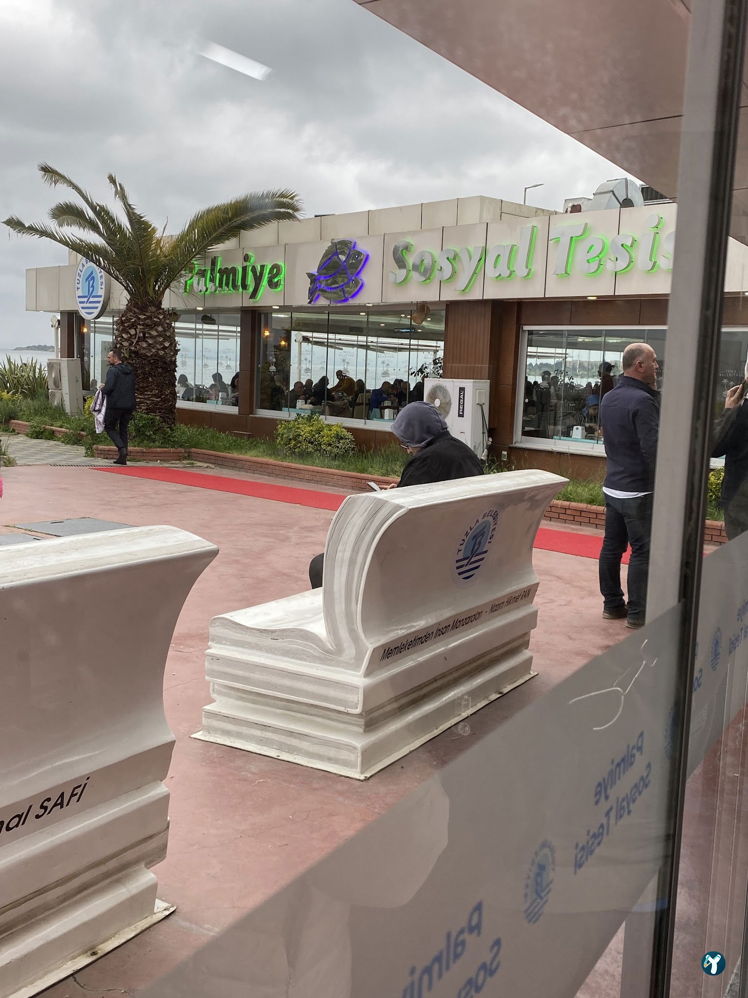 Tuzla Belediyesi | Yakamoz Balık Evi Sosyal Tesisleri