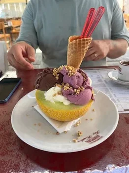 Taş Kahve resimleri