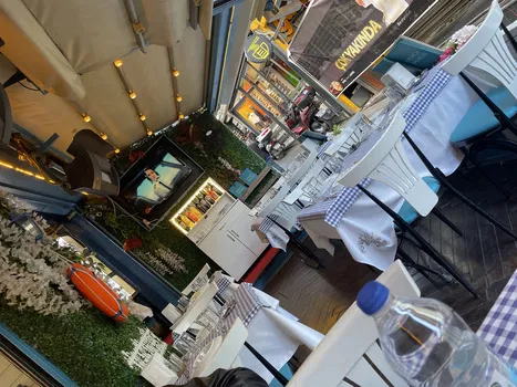 Kadıköy Balıkçısı Hayati resimleri