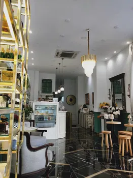 La Parisienne Cafe resimleri