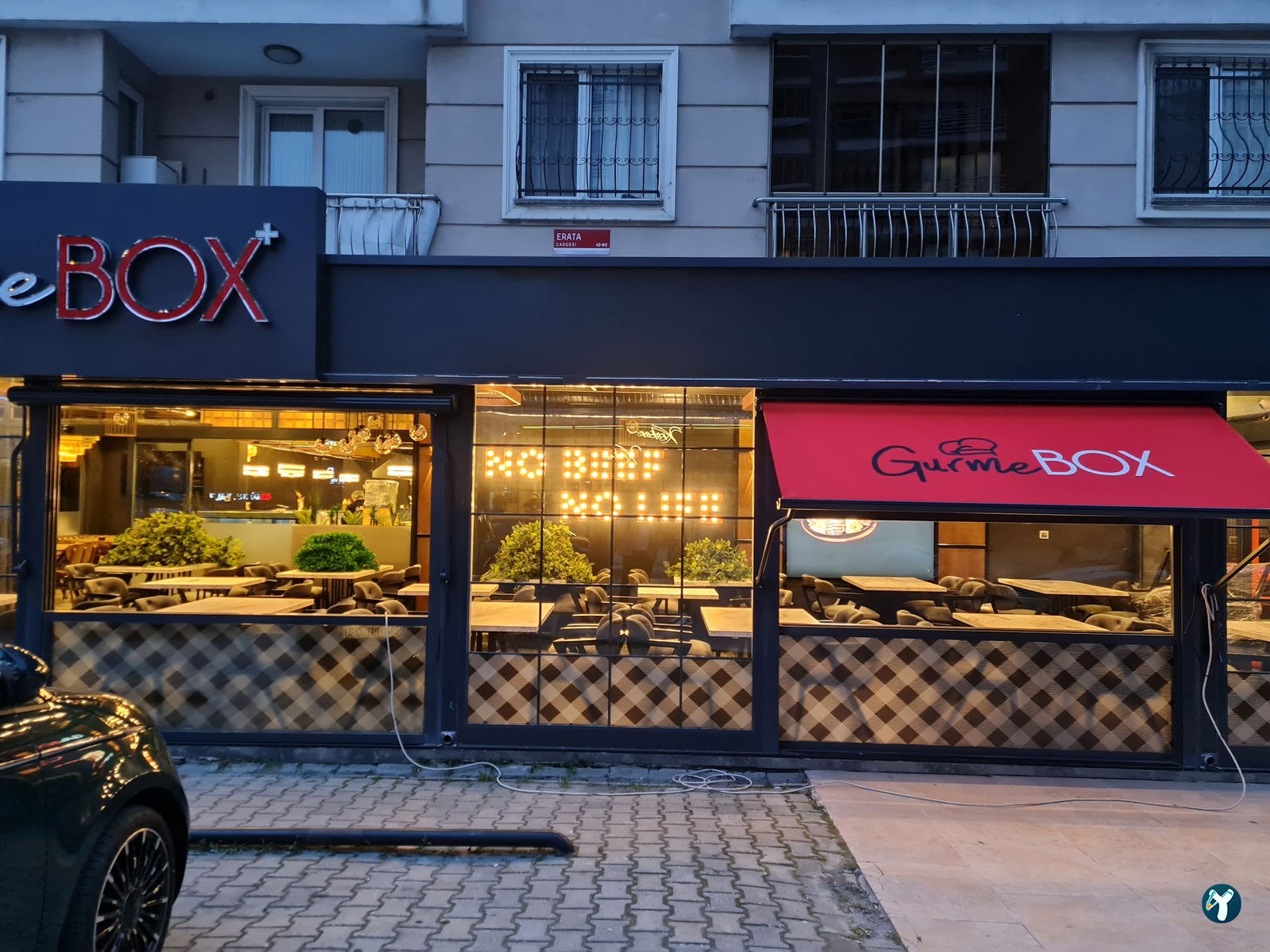 Gurme Box Beyli̇kdüzü