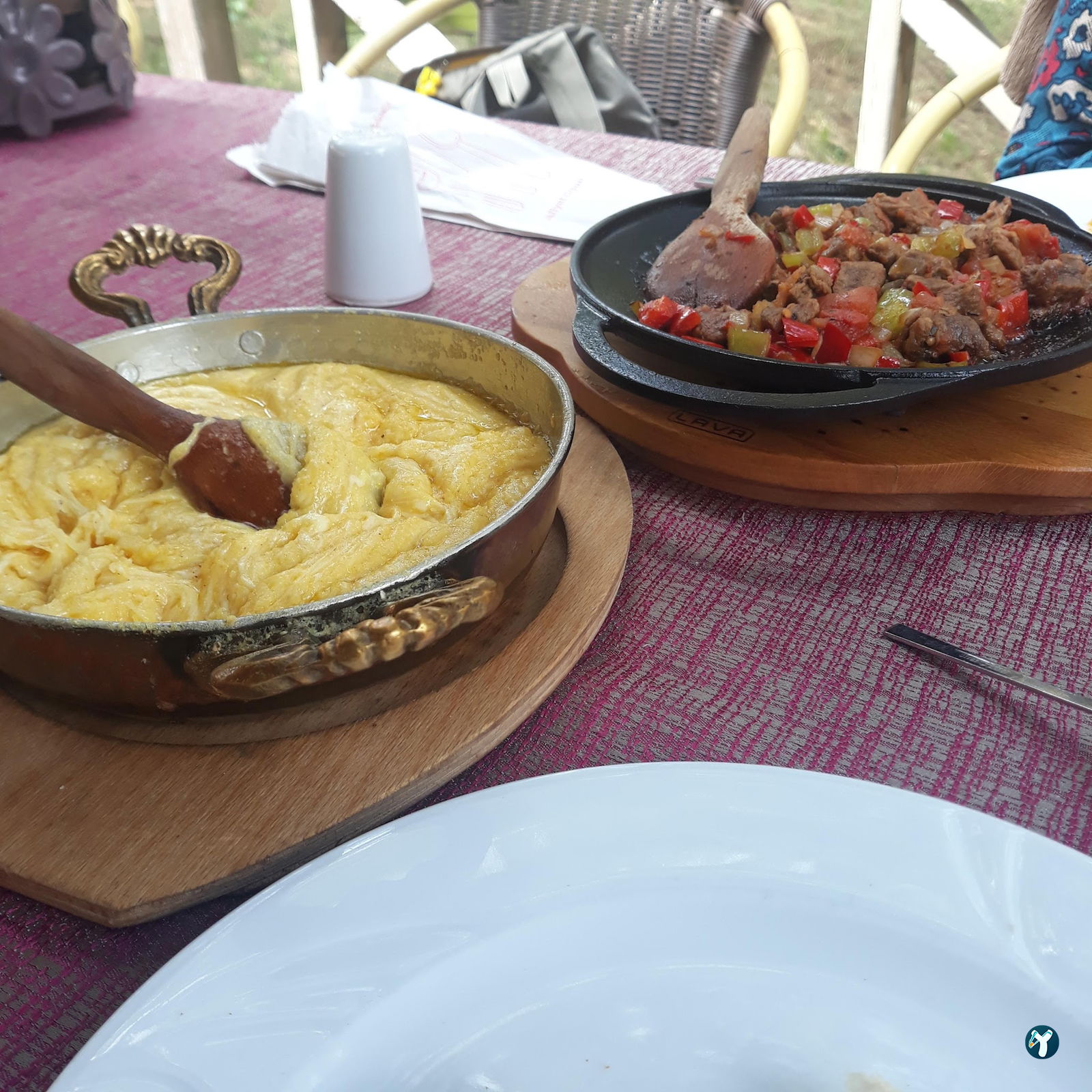Orman Cafe & Restaurant