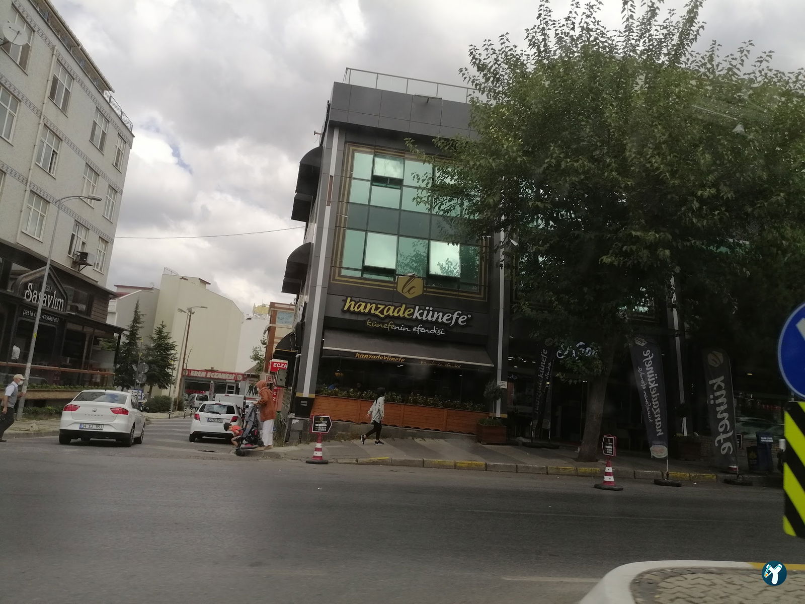 Hanzade Künefe İstanbul