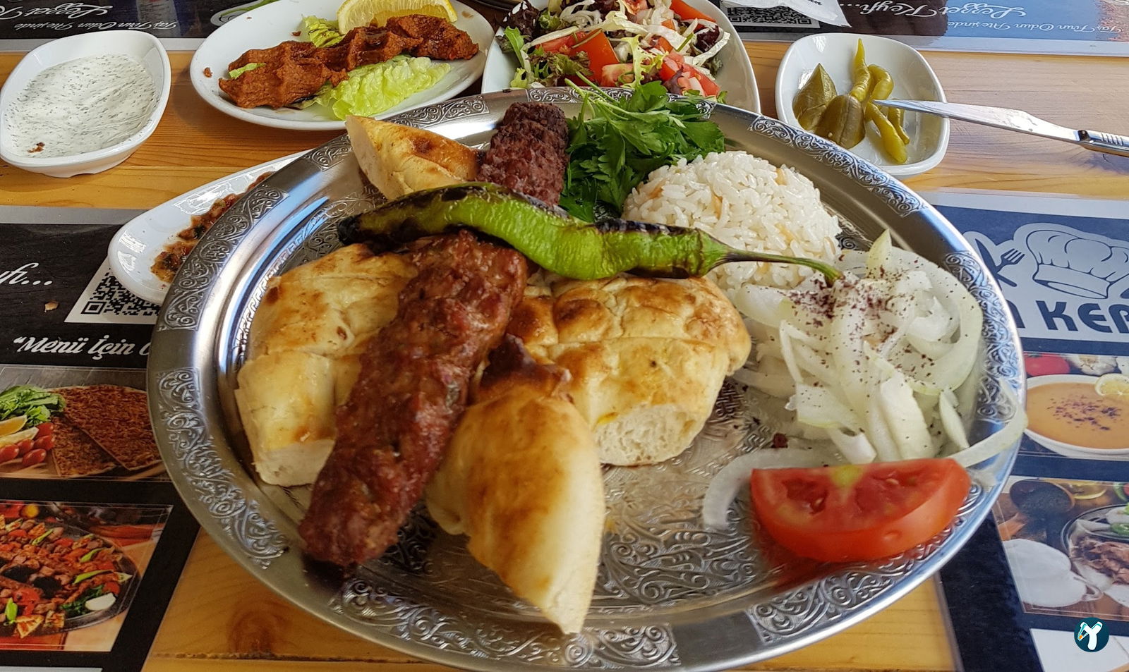 19 Pide Kebap Salonu