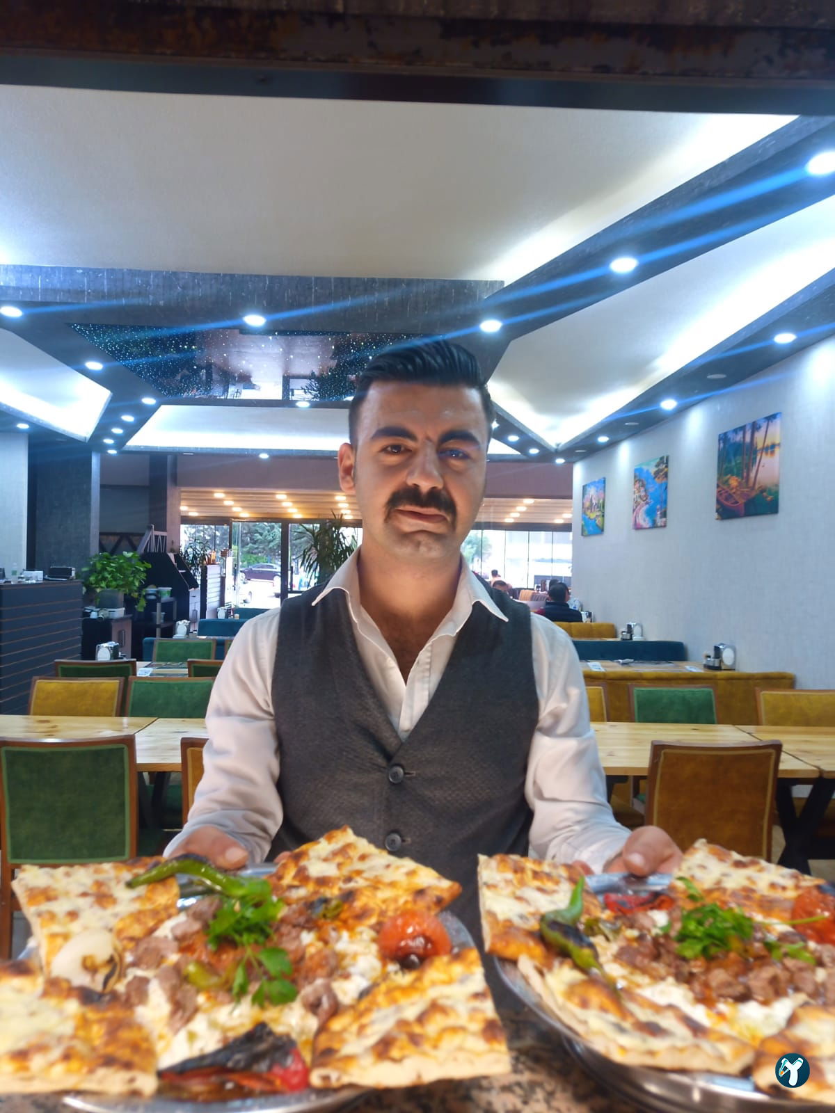 19 Pide Kebap Salonu