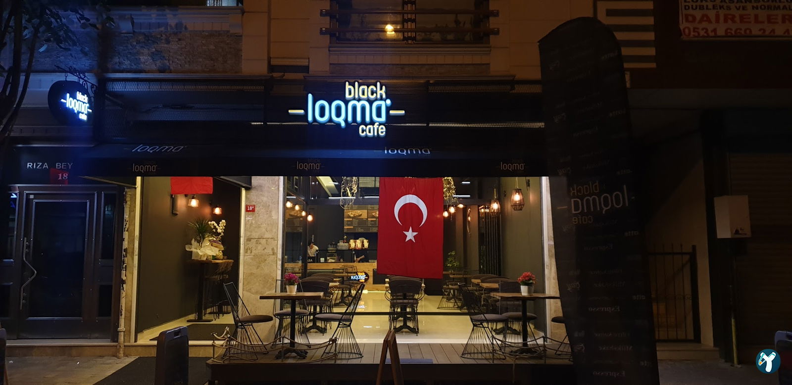 Black Loqma Cafe