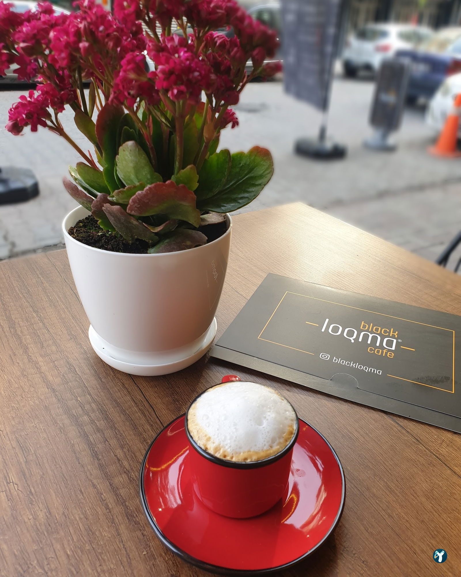 Black Loqma Cafe