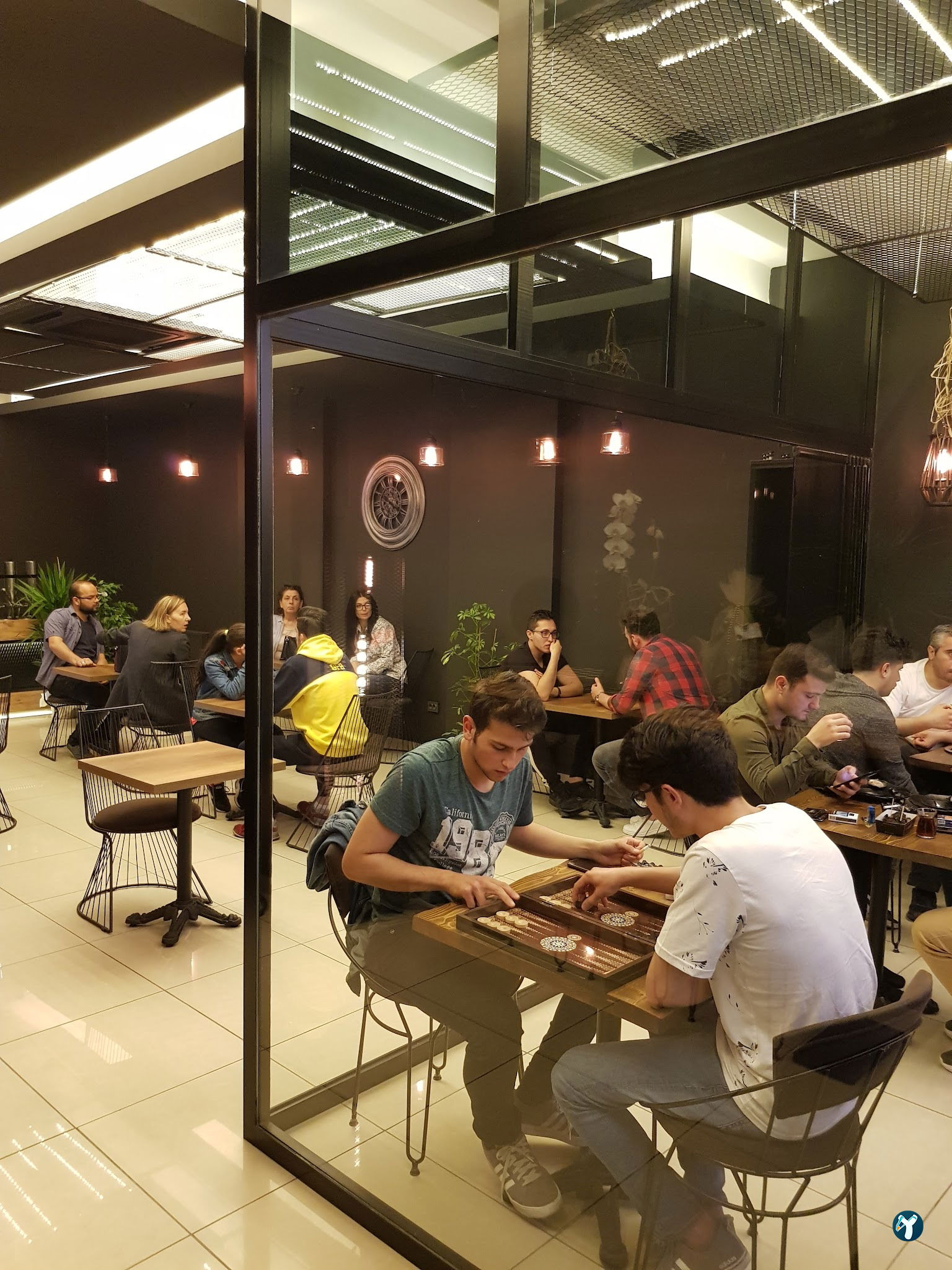 Black Loqma Cafe