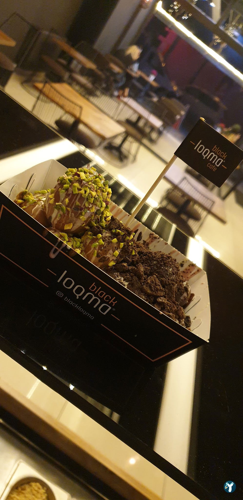 Black Loqma Cafe