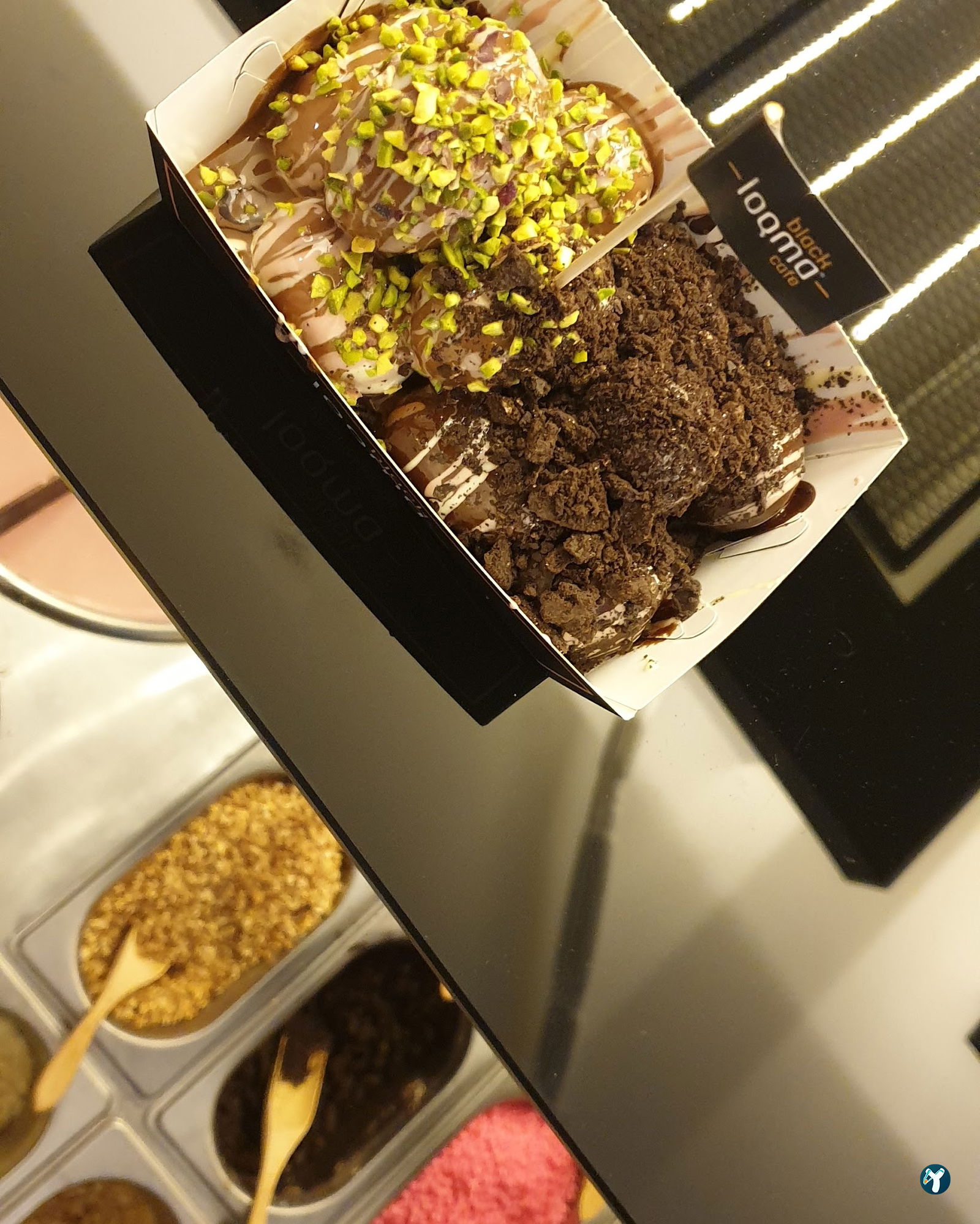 Black Loqma Cafe