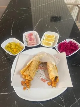 Akdeniz tantuni pizza resimleri