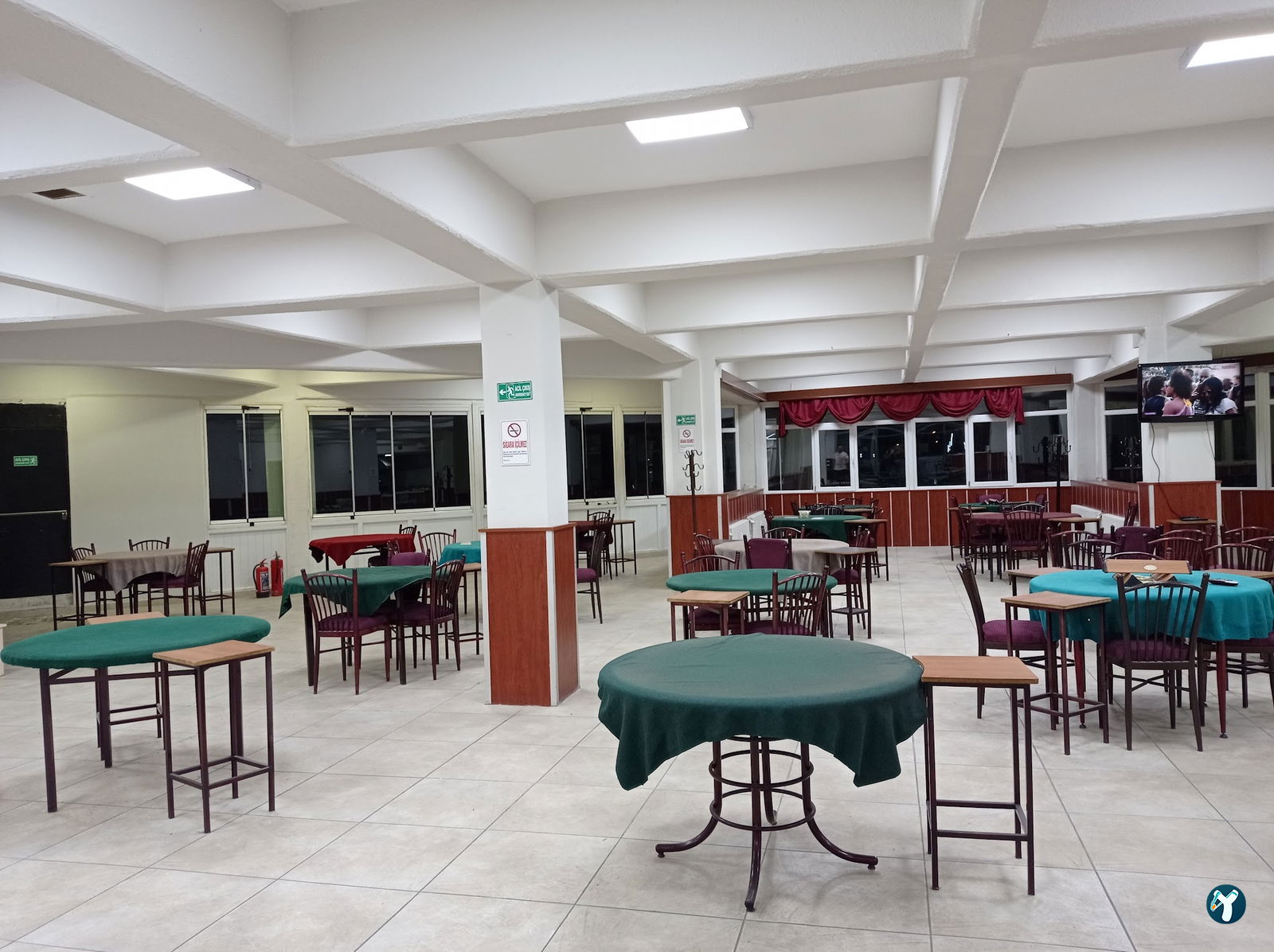 Ayvazlar Cafe Bilardo Aile Salonu