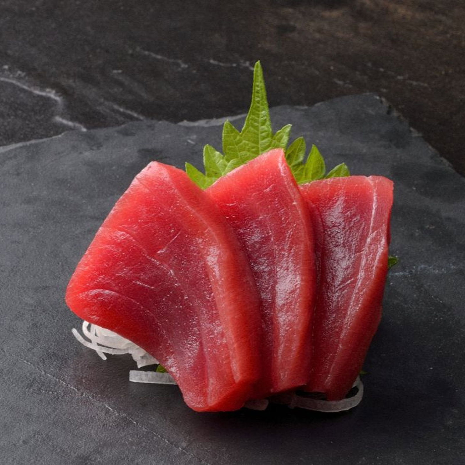 Maguro Sashimi (6 Pcs.)