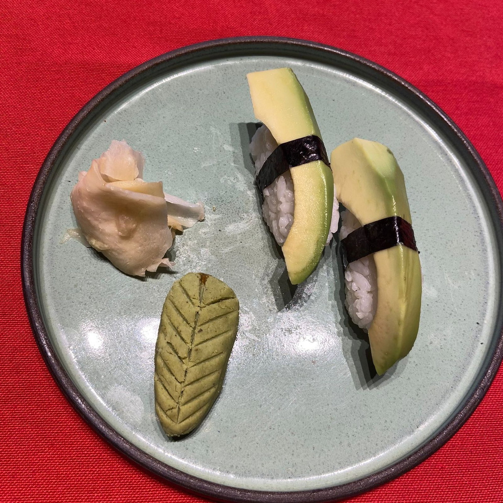 Avokado Nigiri (2 Pcs.)