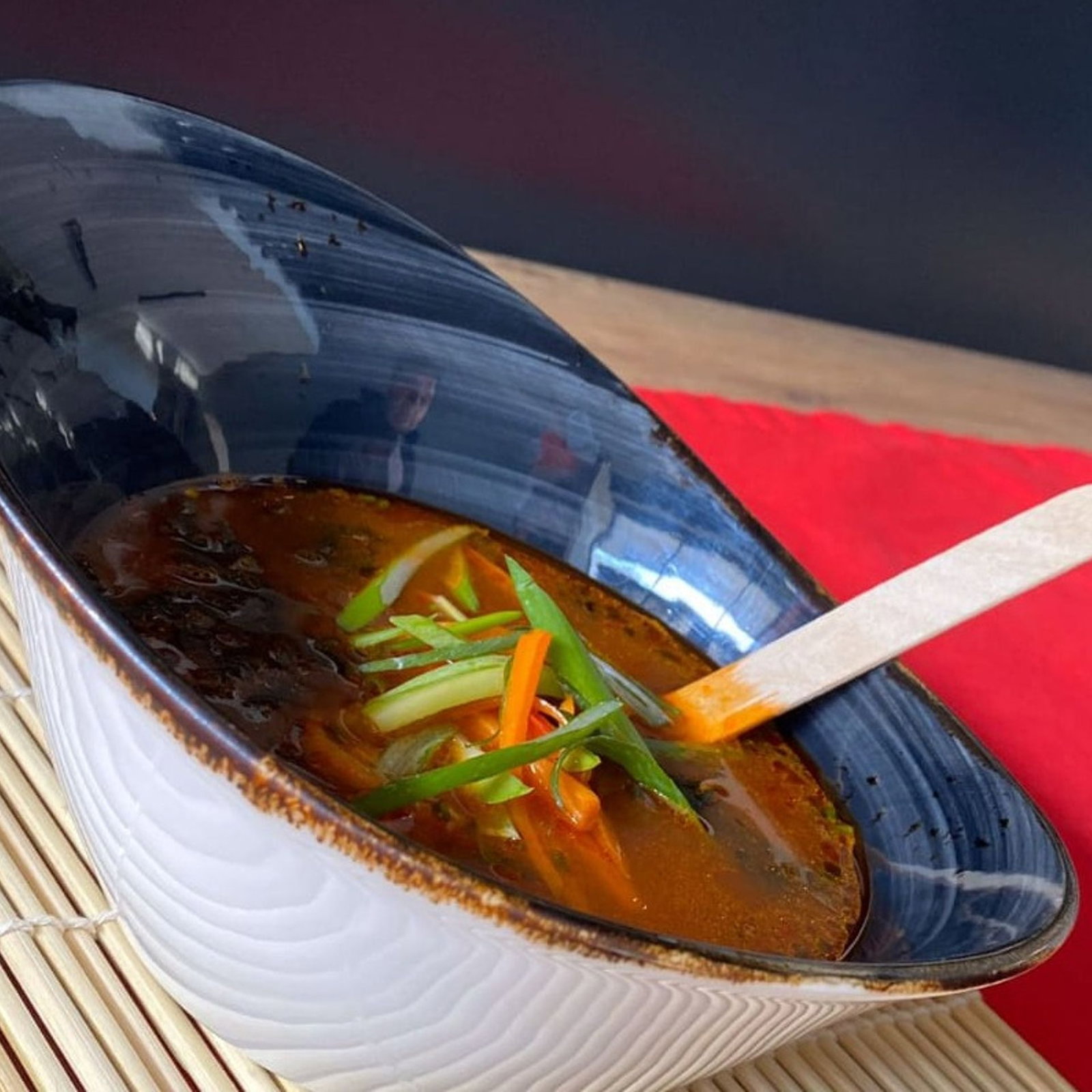 Acılı Ekşili Çorbası