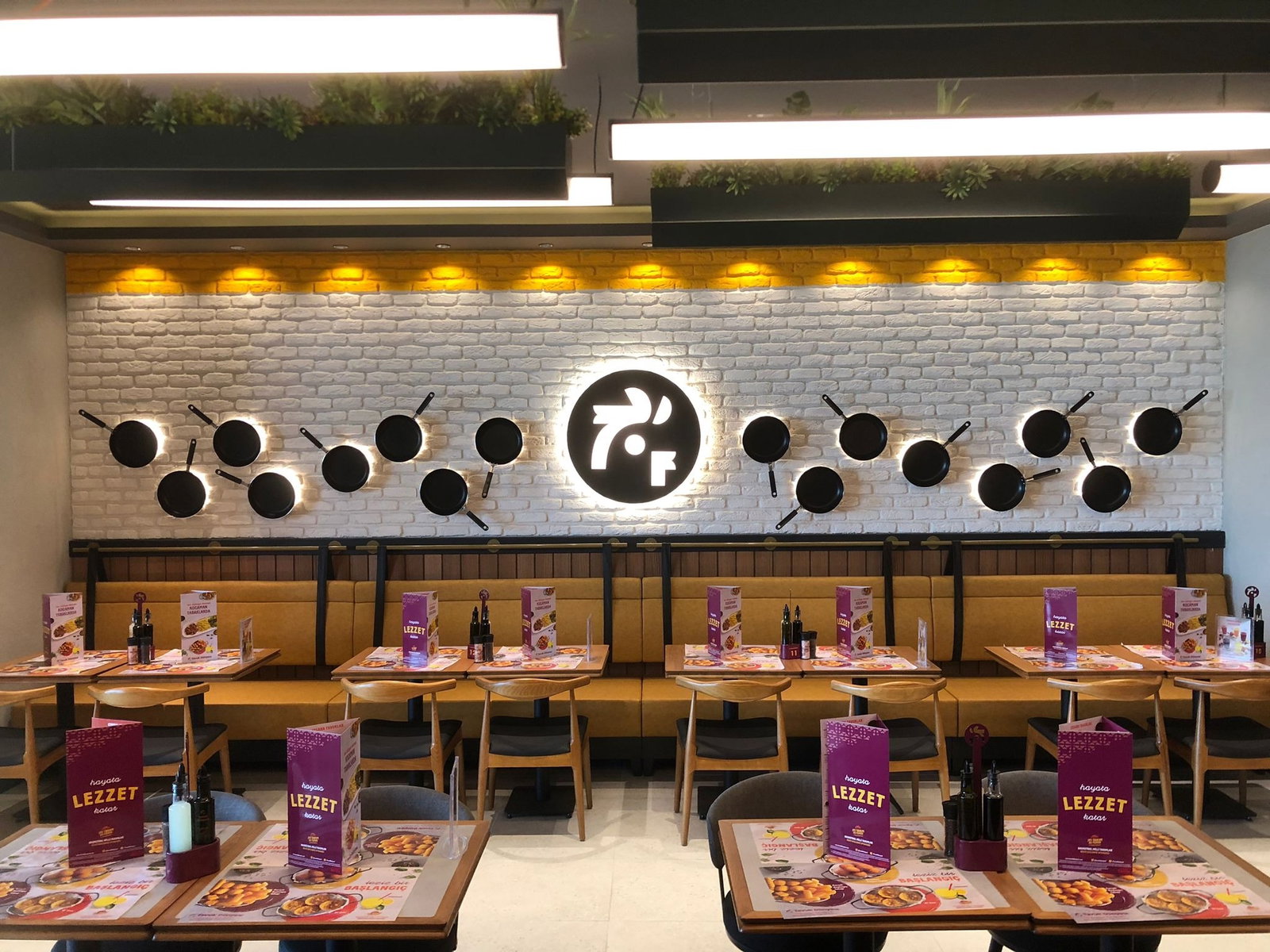 Tavuk Dünyası Atlaspark