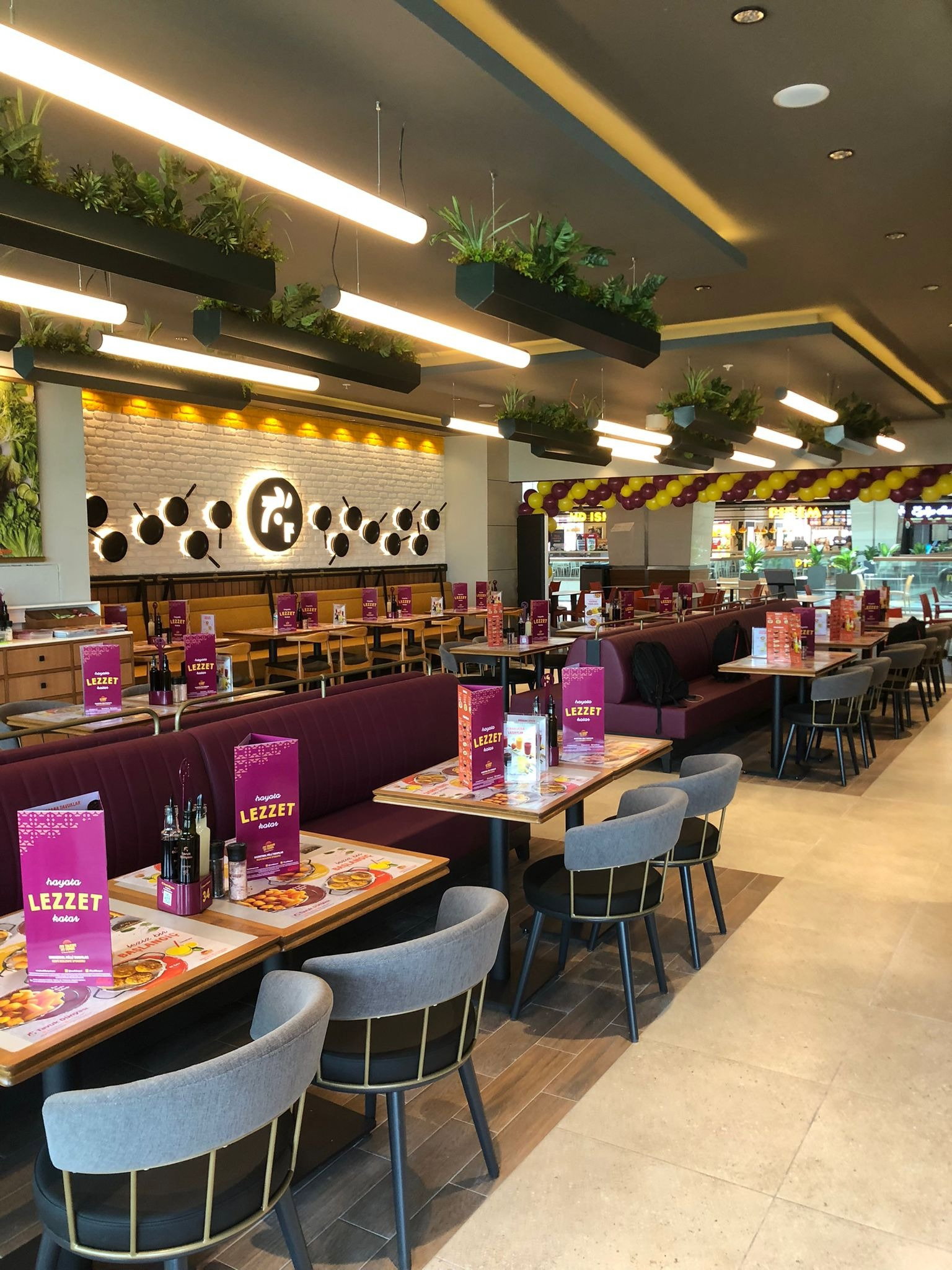 Tavuk Dünyası Atlaspark