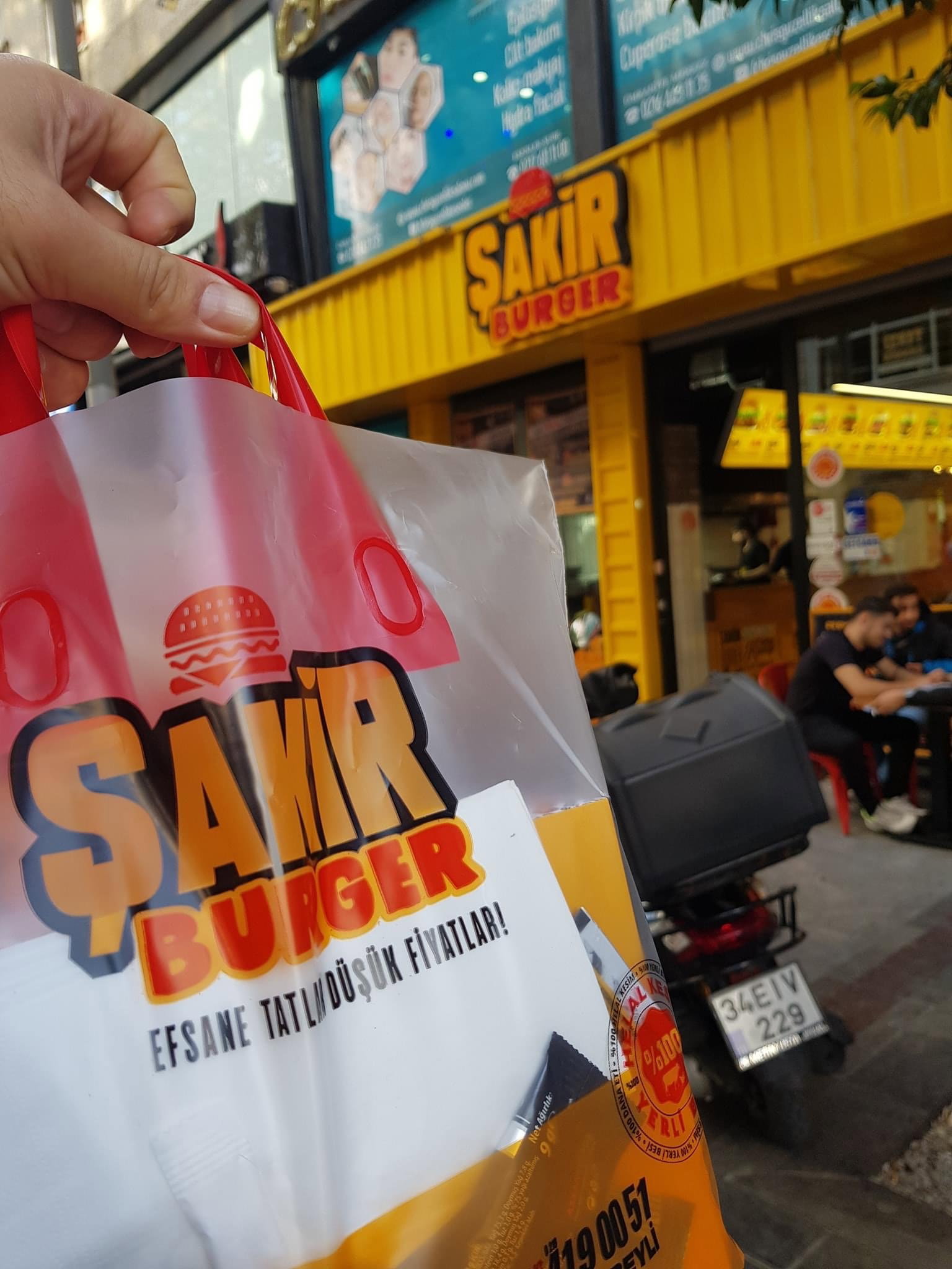 Şakir Burger Esenler