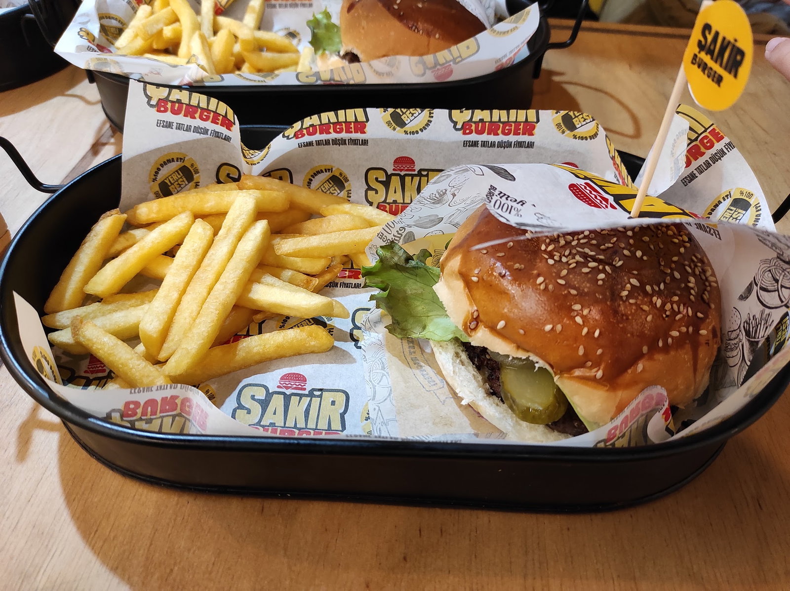 Şakir Burger Esenler