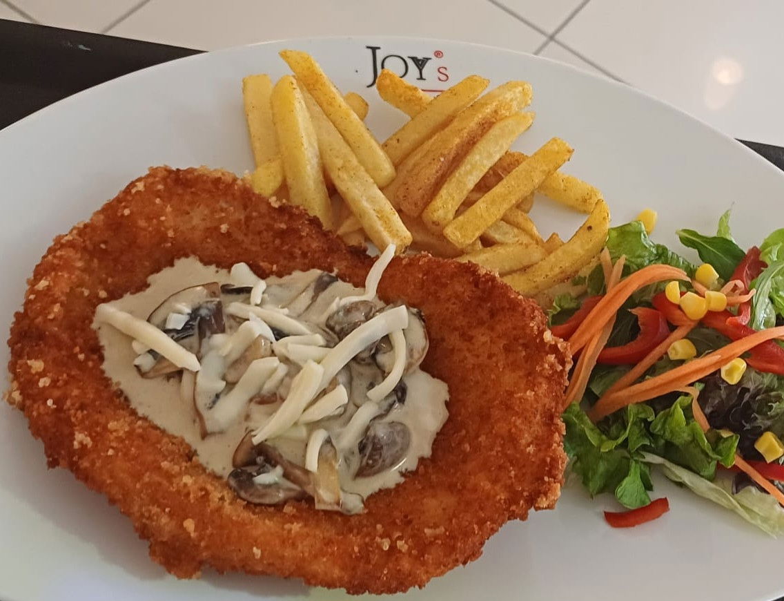 Mantar Soslu Special Şinitzel