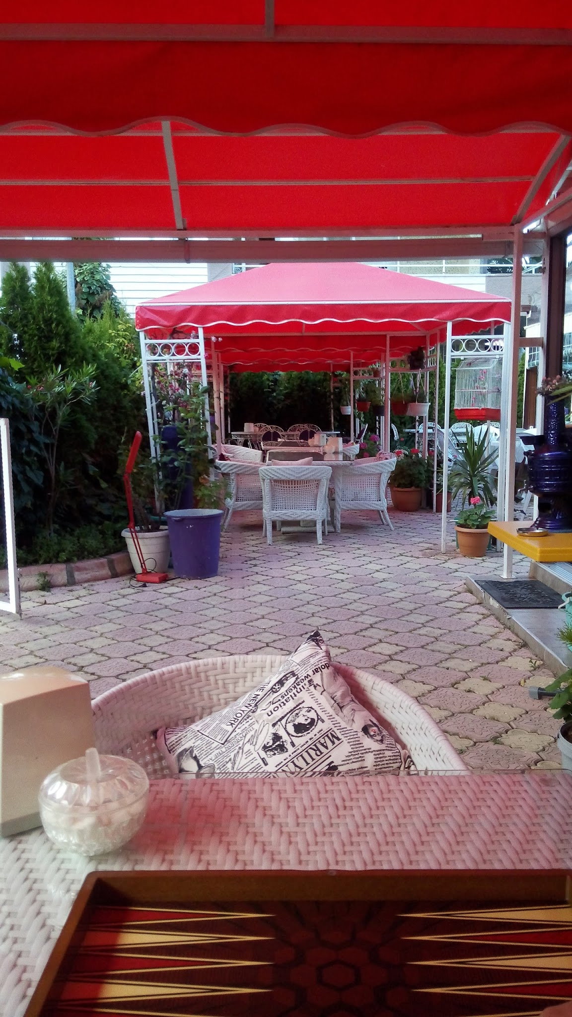 Saklibahçe+ Cafe & Nargi̇le