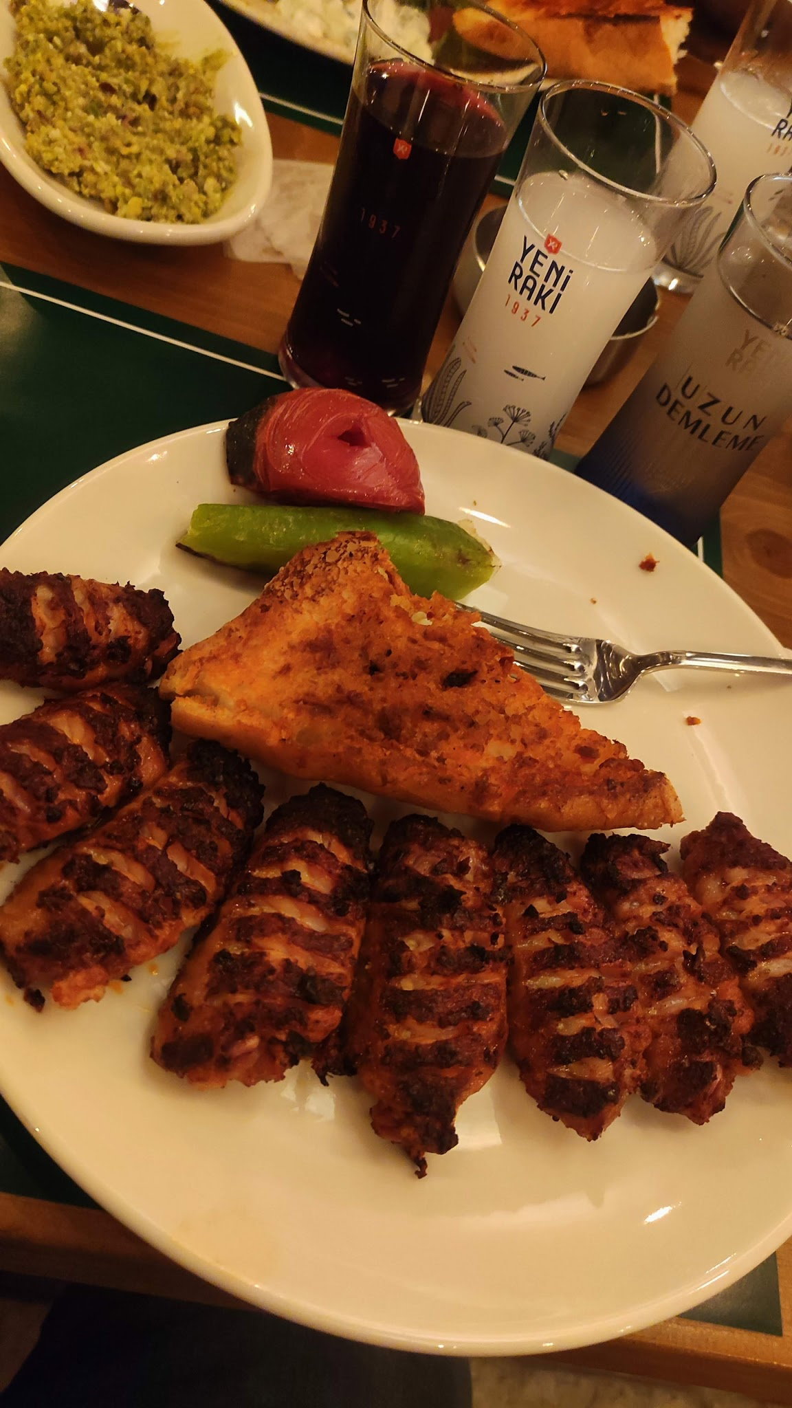 Saklibahçe+ Cafe & Nargi̇le