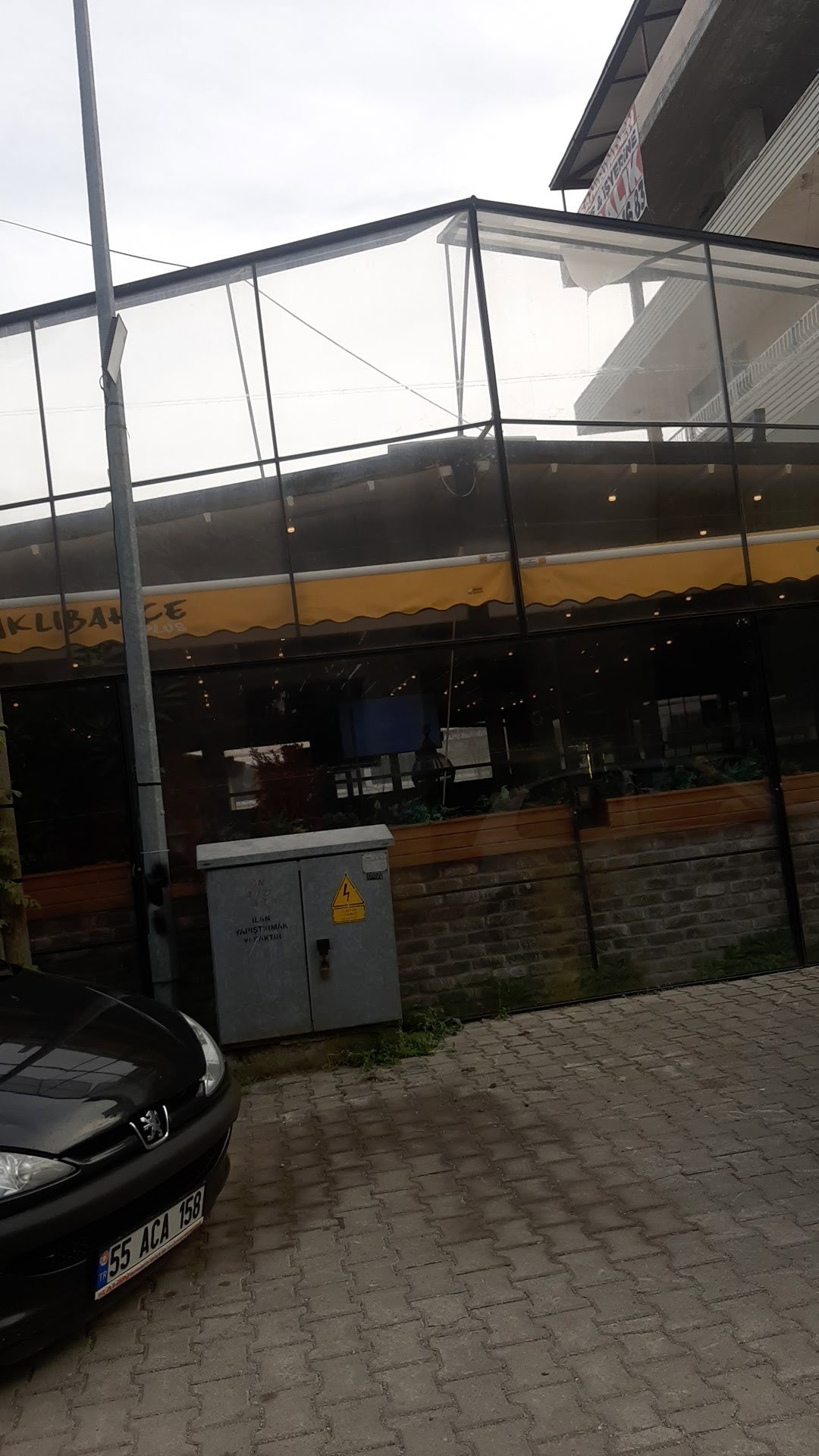 Saklibahçe+ Cafe & Nargi̇le