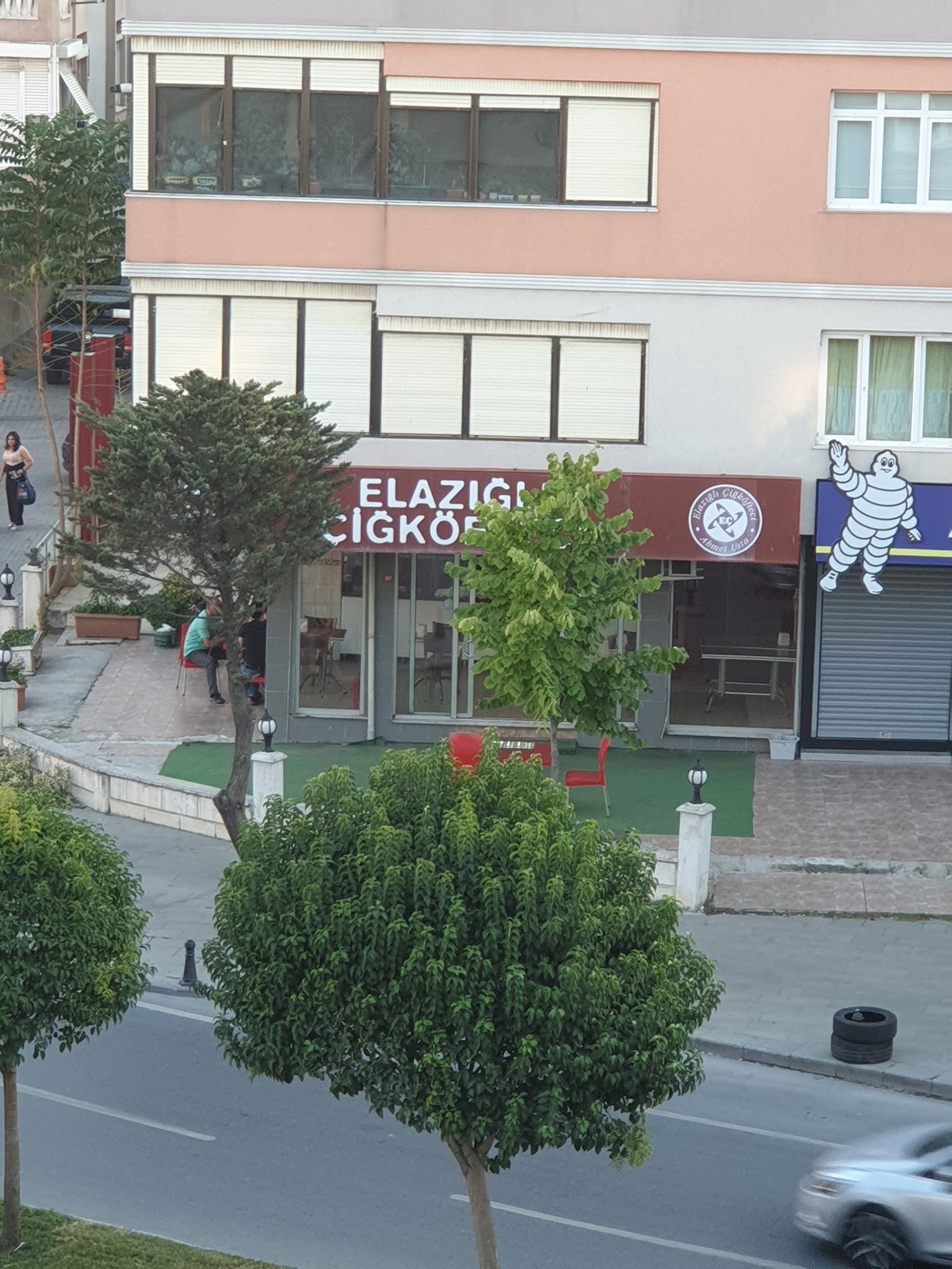 Elazigli Cigkofteci Ahmet Usta