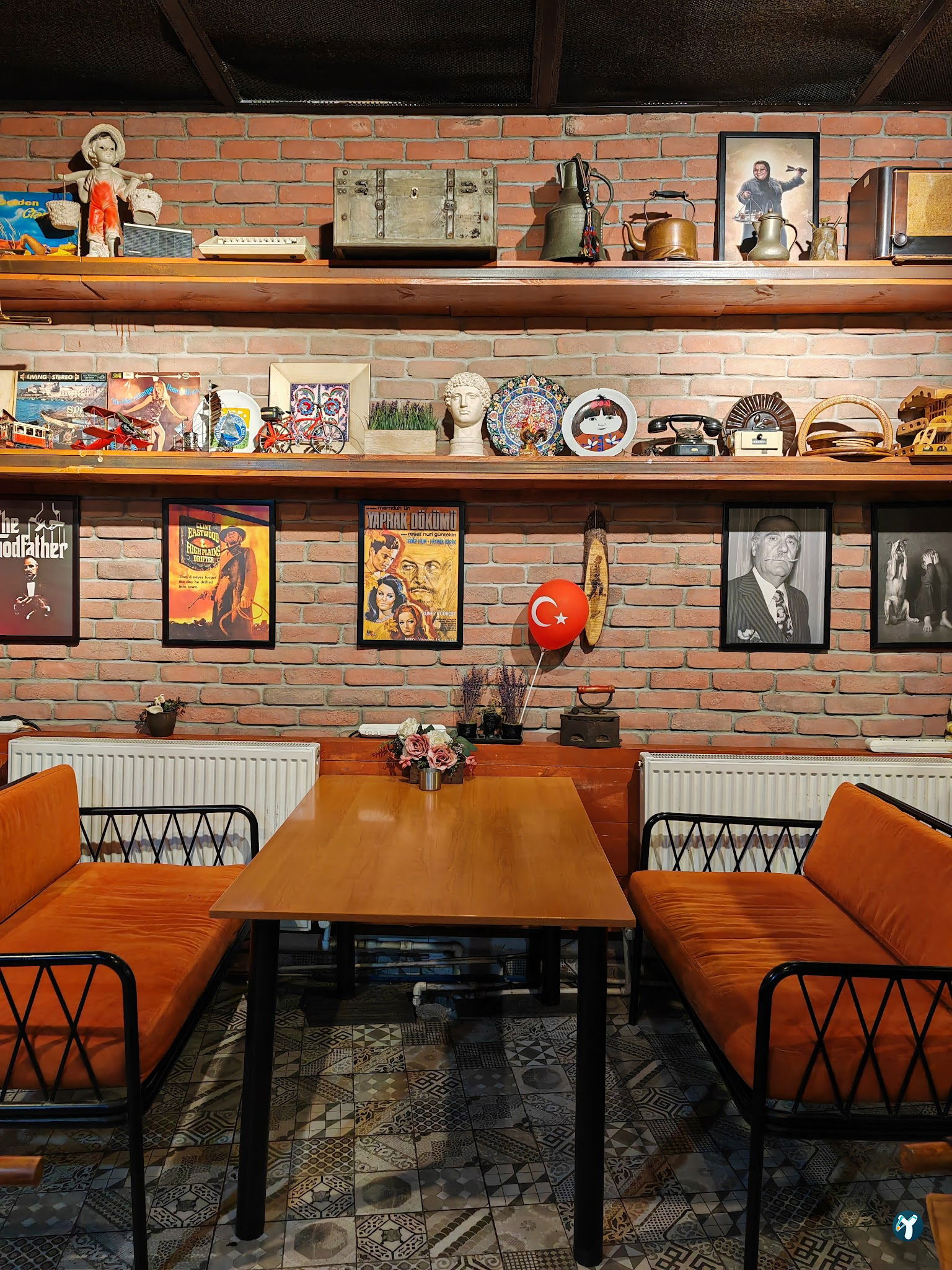 Agusto Cafe