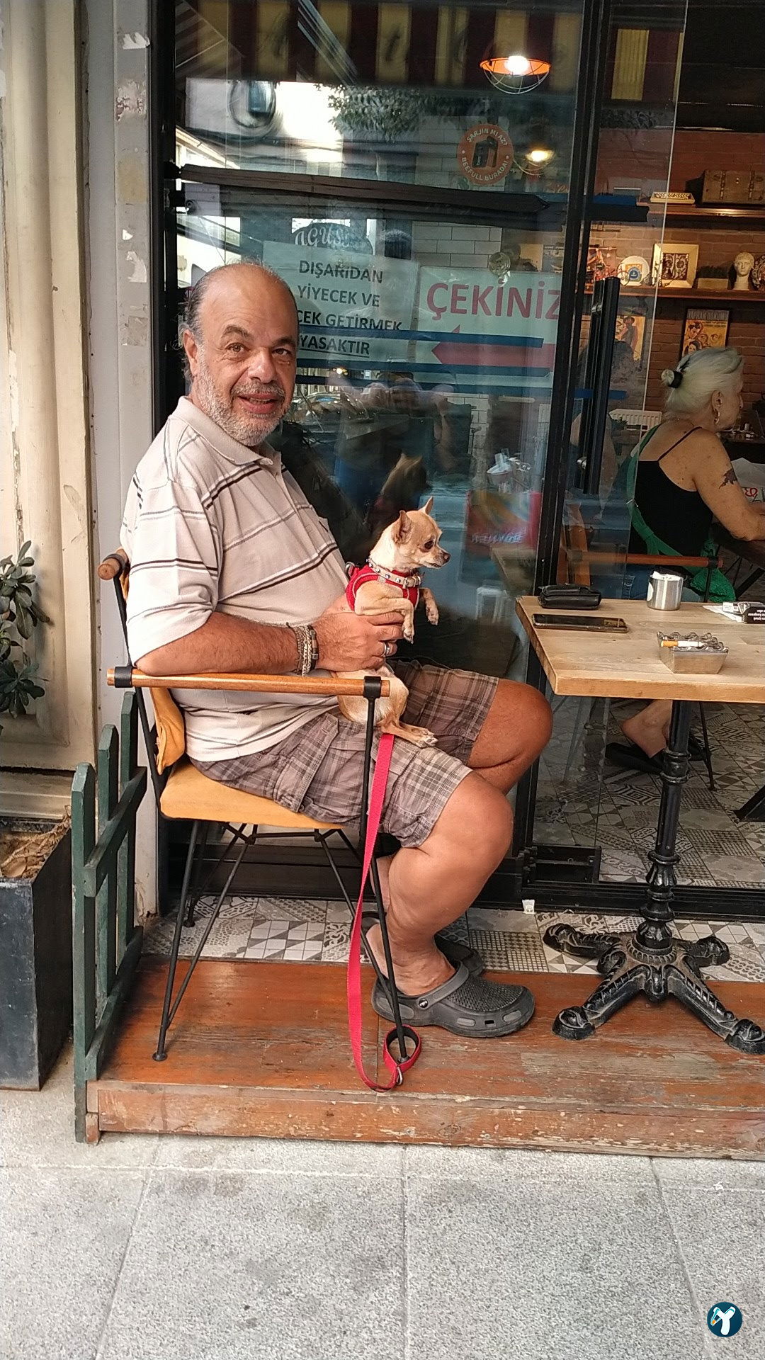 Agusto Cafe