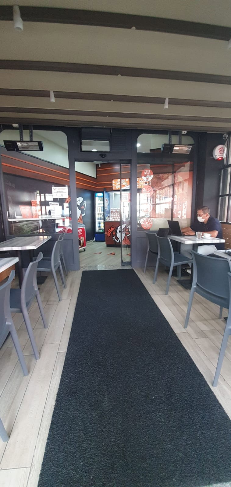 Little Caesars Göktürk Şubesi