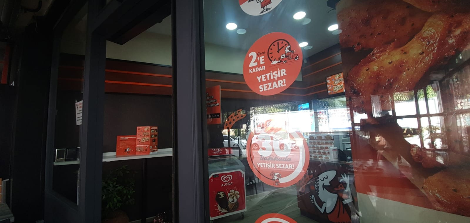 Little Caesars Göktürk Şubesi