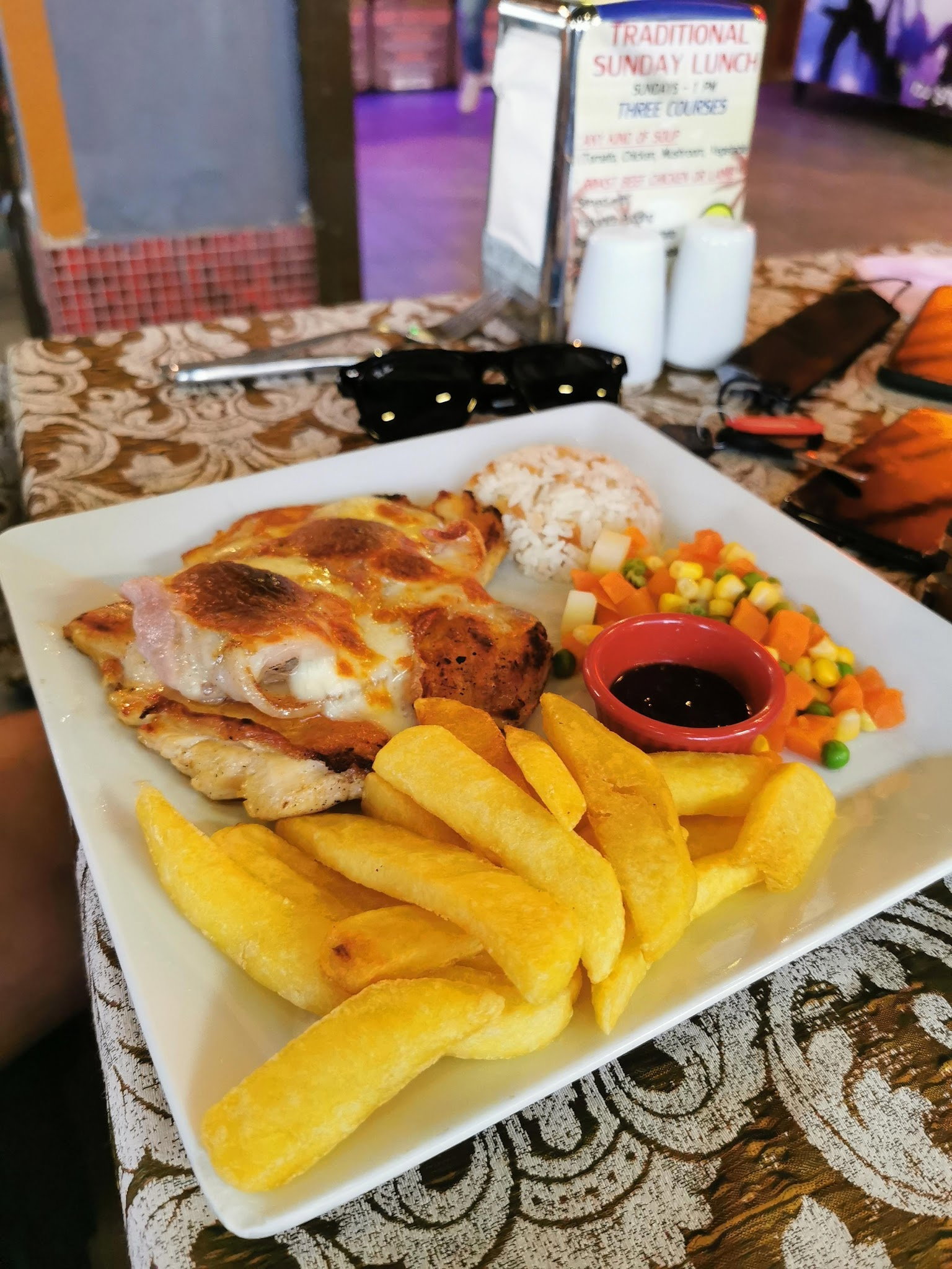 Oasis Bar And Restaurant