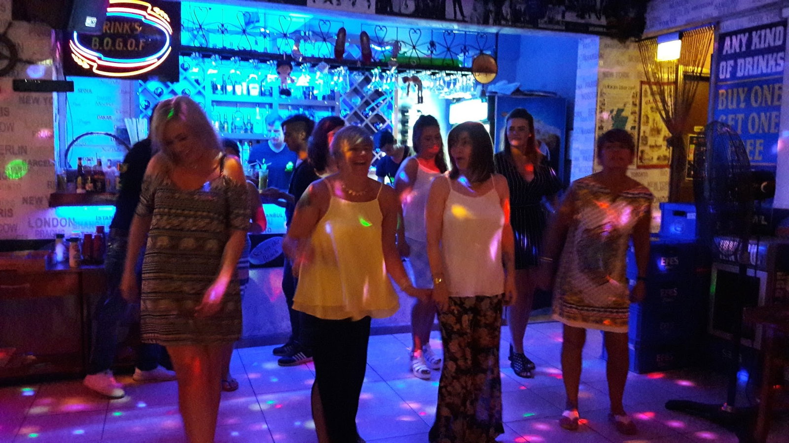 Oasis Bar And Restaurant