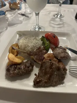 İbb Fethipaşa Sosyal Tesisleri resimleri İbb Fethipaşa Sosyal Tesisleri resimleri