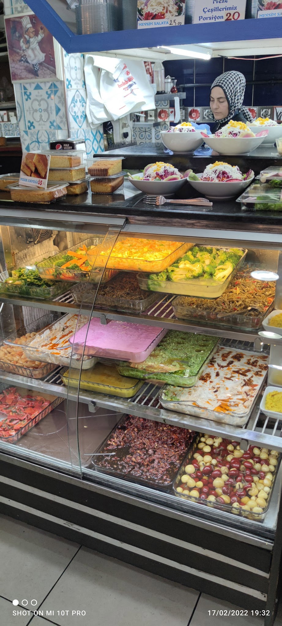 Alkar Balık Pazarı