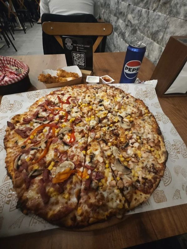 402 Pizza
