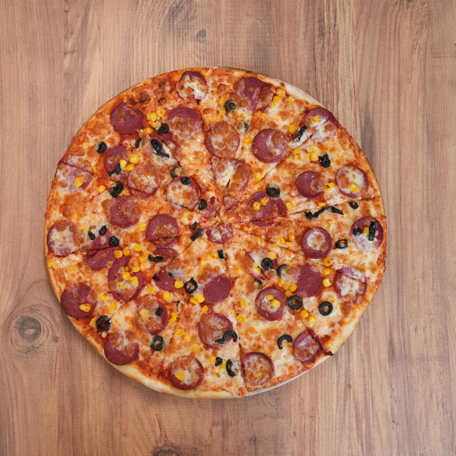 Favori Pizza (40 cm.)