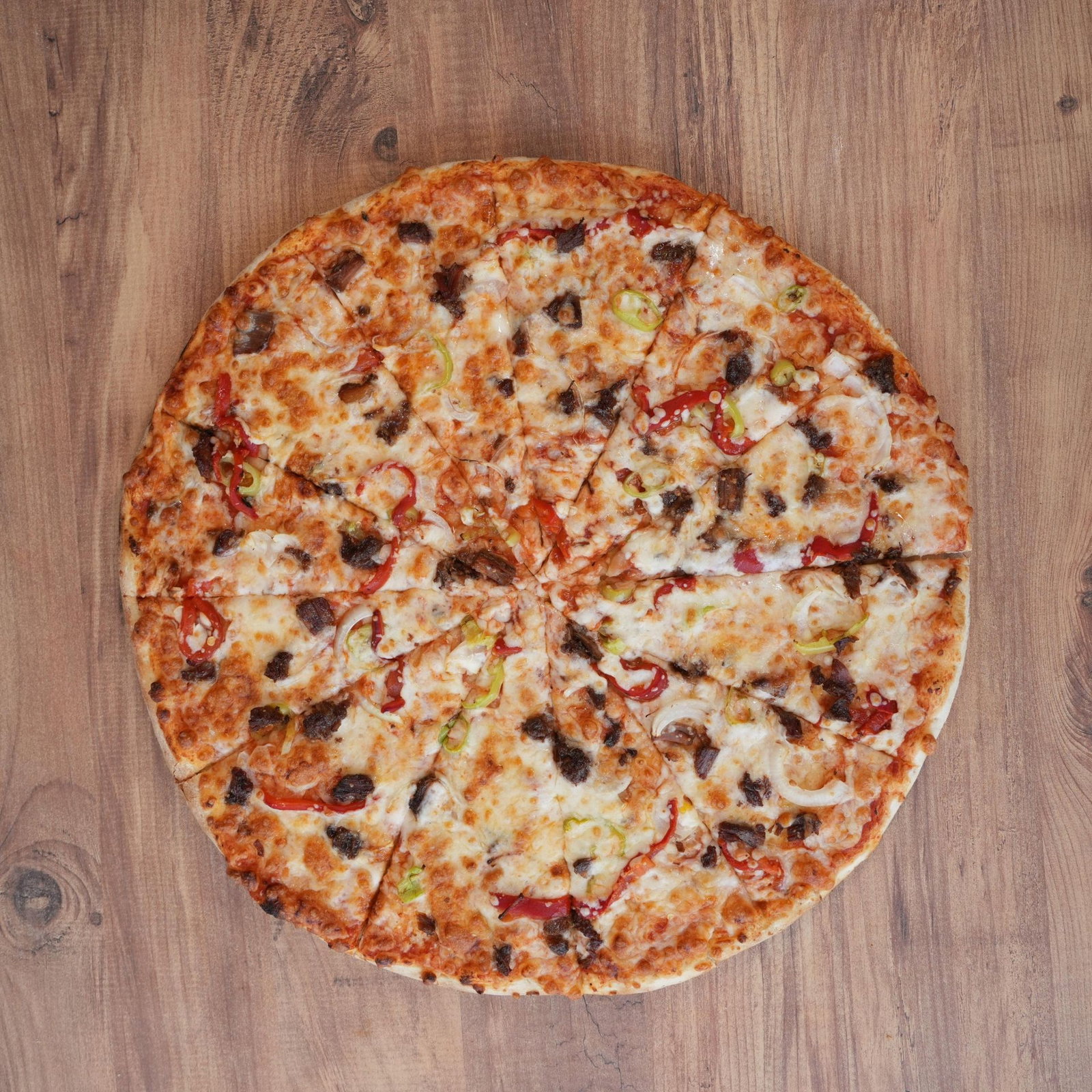 Kavurmalı Pizza (32 cm.)