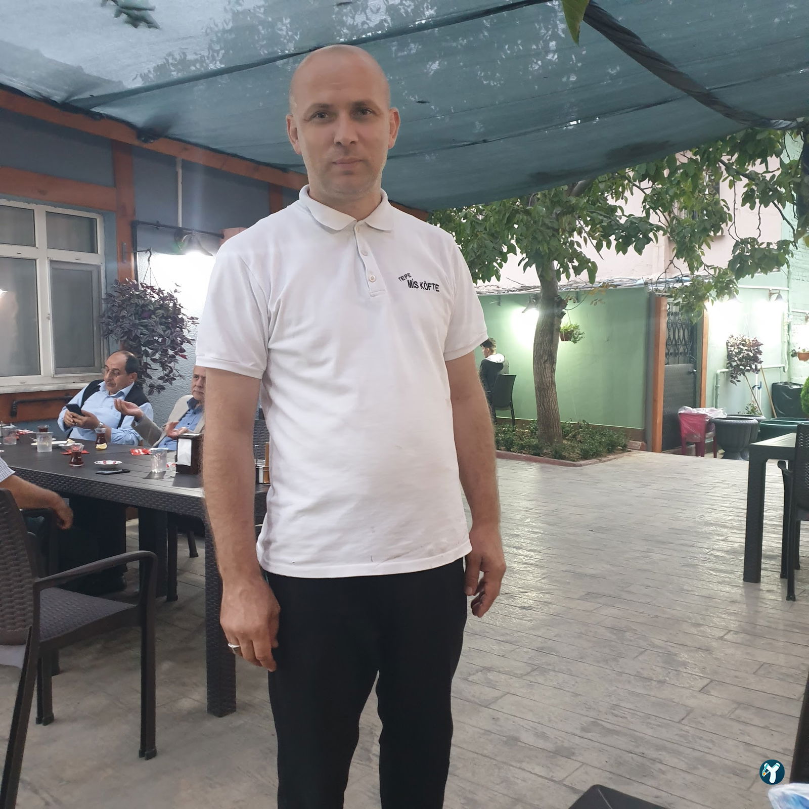 Mi̇s Köfte