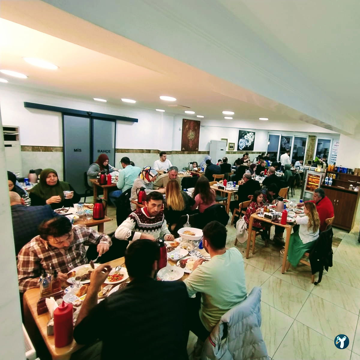 Mi̇s Köfte