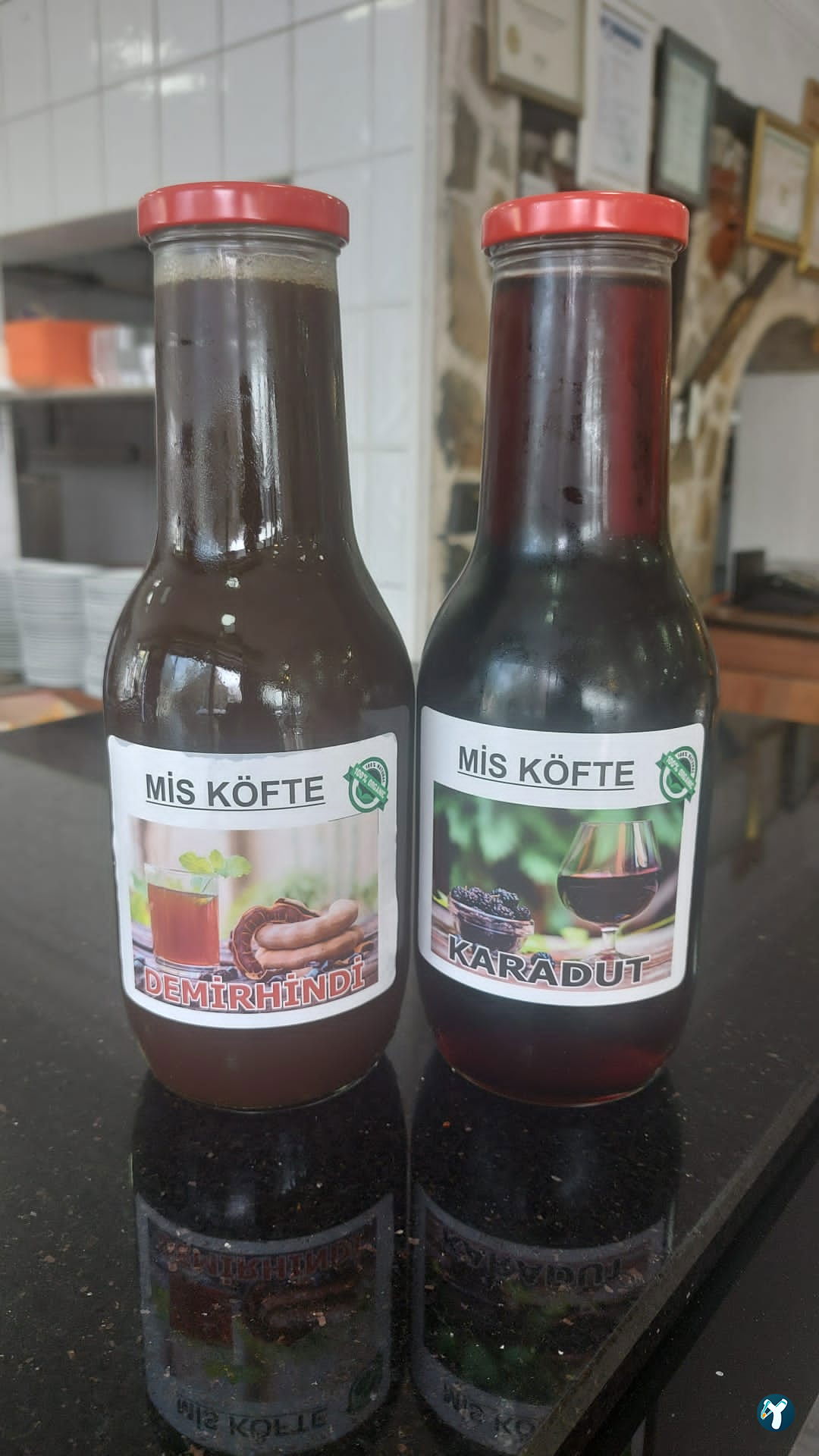 Mi̇s Köfte
