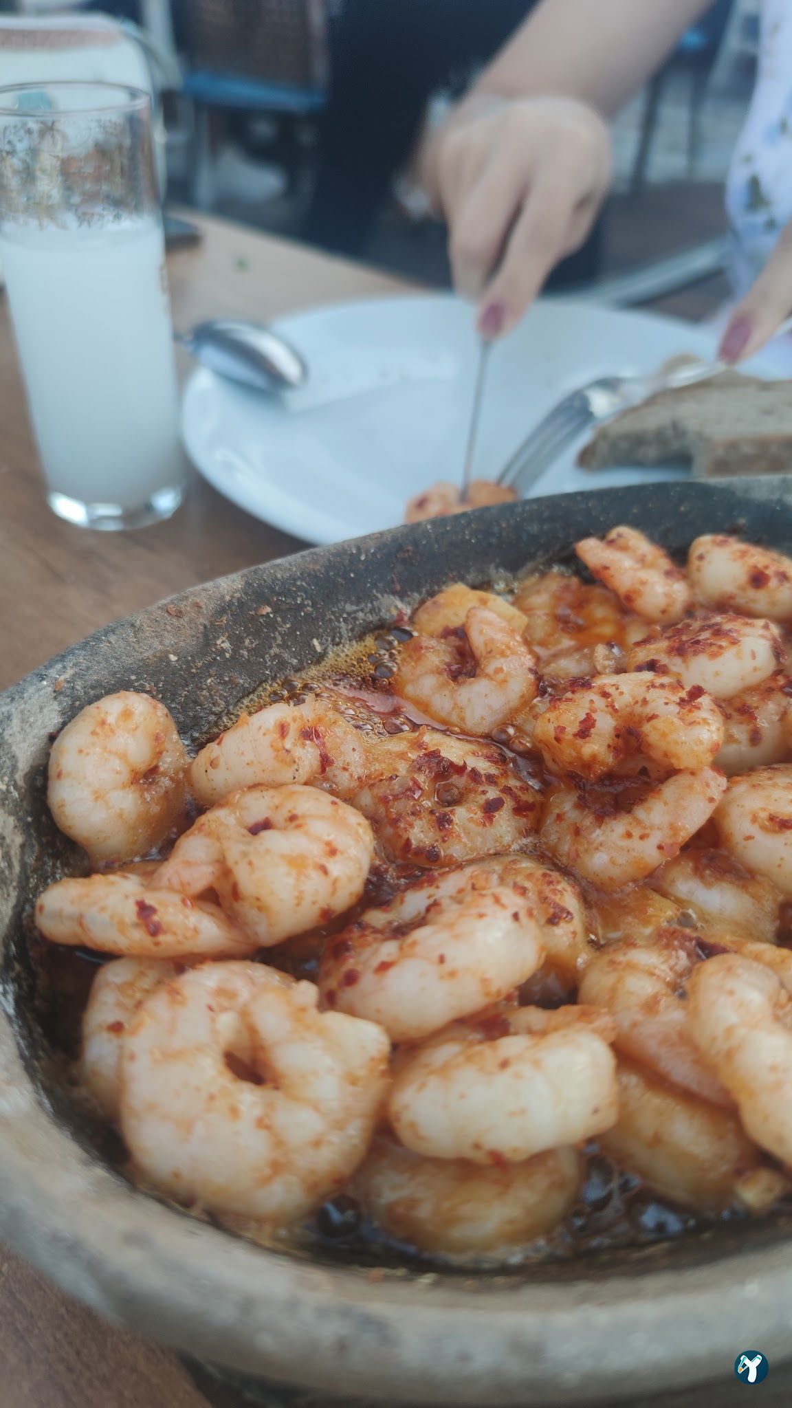 Şef Murat Güzelbahçe Balık Restoranı
