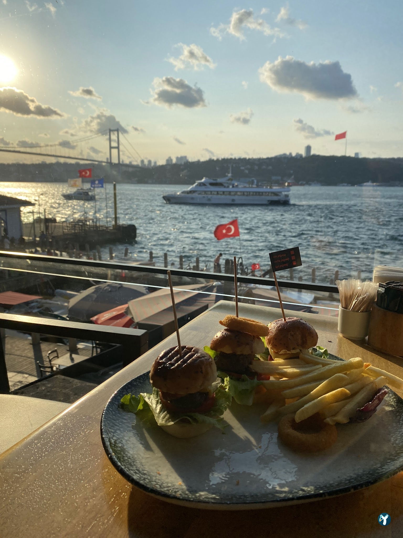 Suppa Cafe & Lounge Beylerbeyi